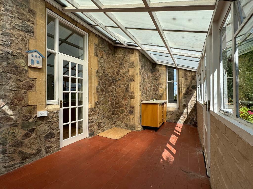 Garden room off the kitchen