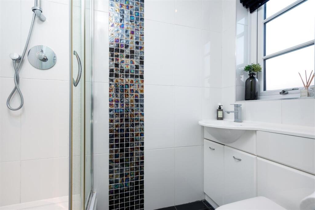 En-Suite.jpg