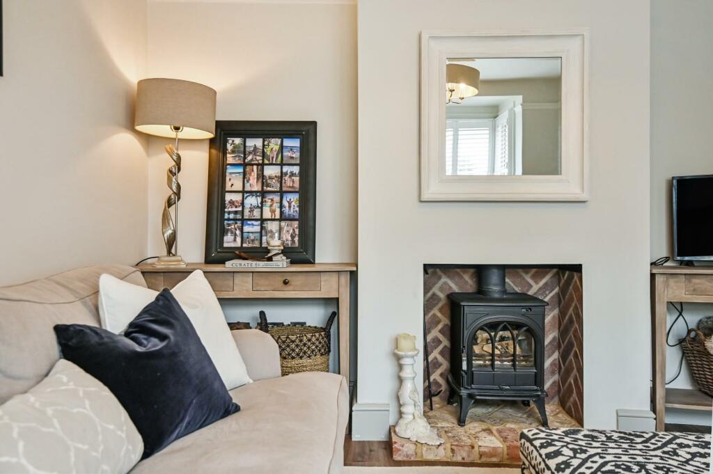 212 Canterbury Road Ph40.jpg