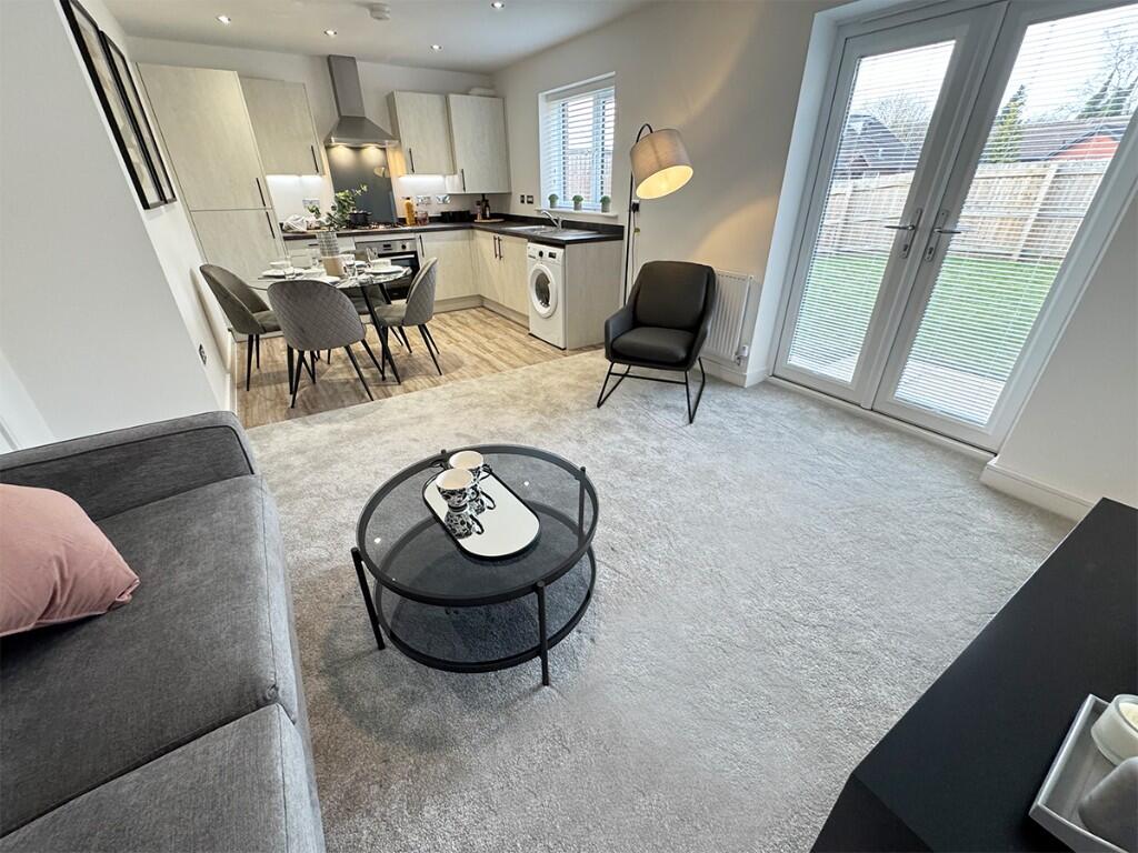 Kitchen/ lounge area