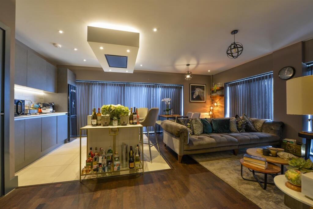 Camm House Hawkinge11.jpg