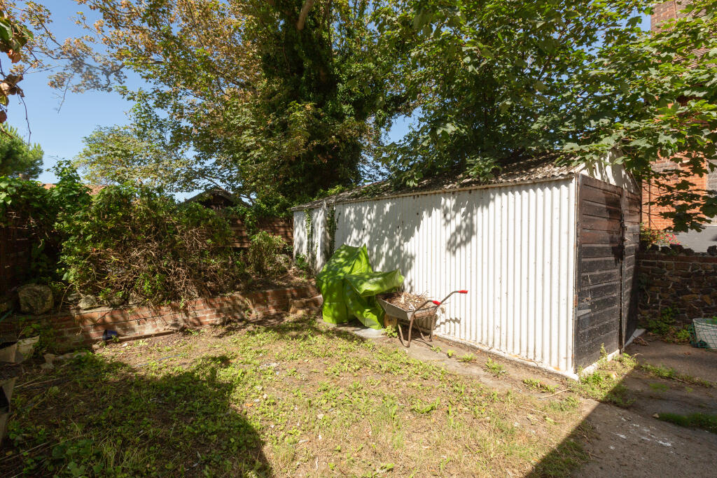 general Flat 1, 56 W