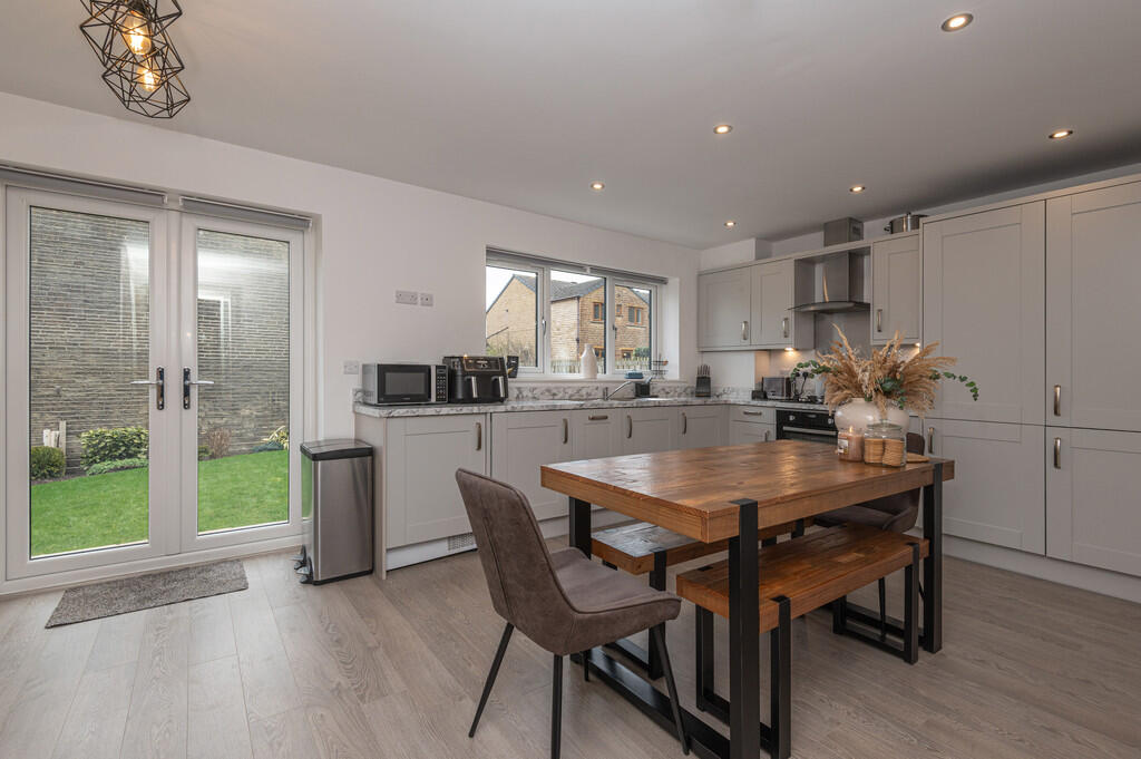 14 - 1 Spring Vie...