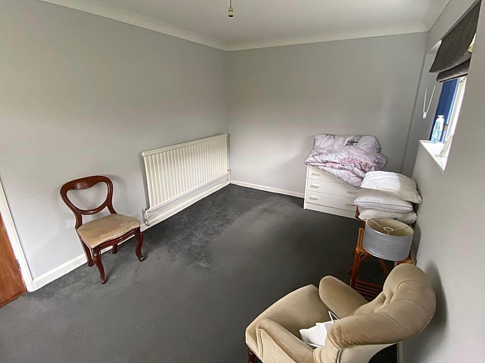 gf bedroom.jpg