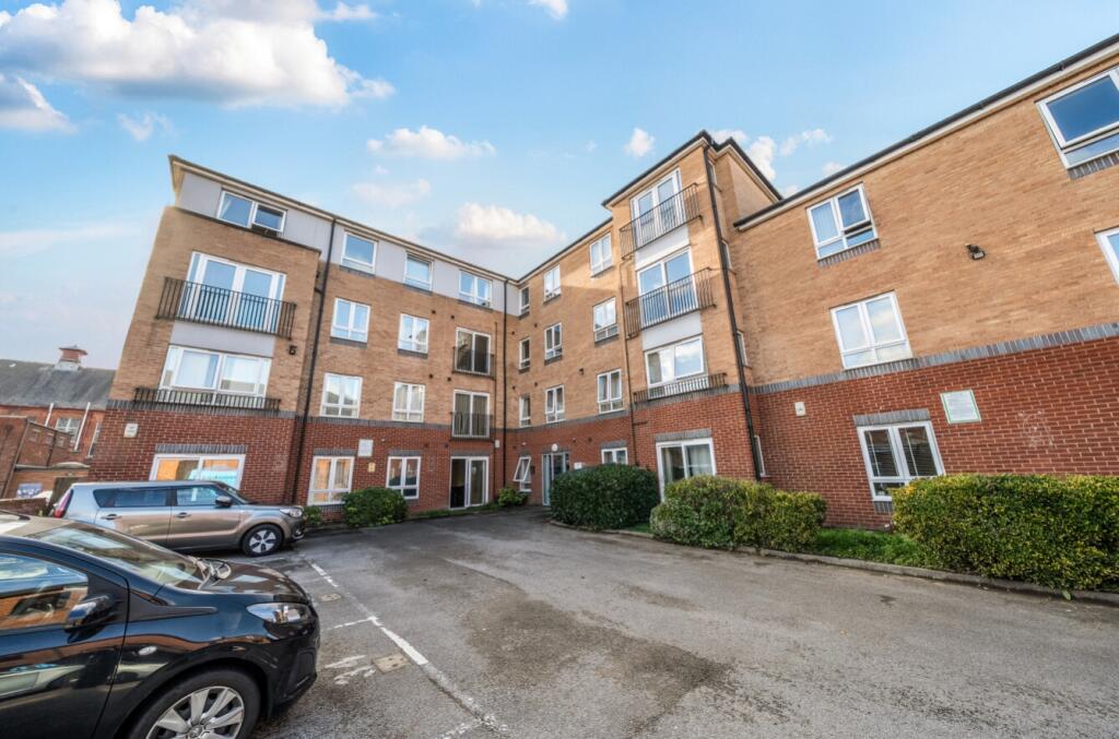 1371853-2-68f77c4b862be