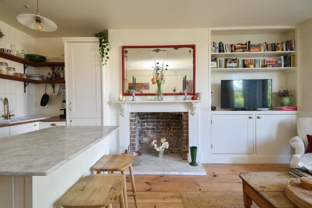 Kitchen/living space