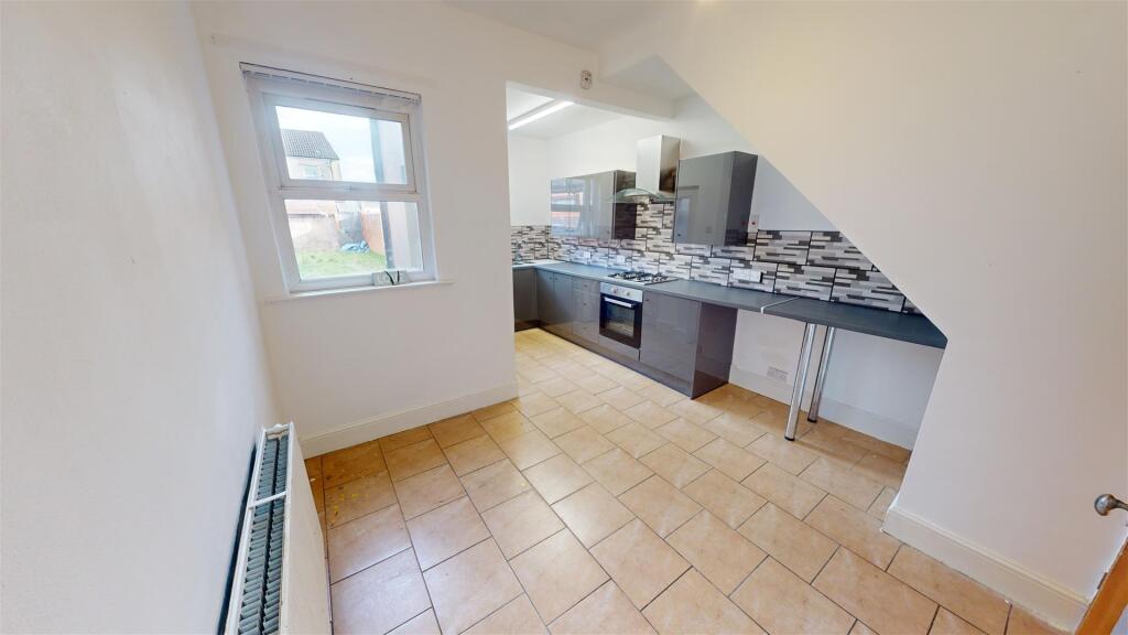 Derbyshire Hill Road Kitchen Diner