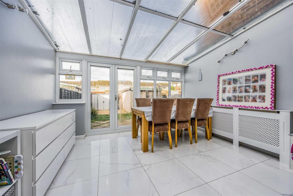 3 Lime Grove, Paulsgrove-Small-PorticoMarketing-Ne