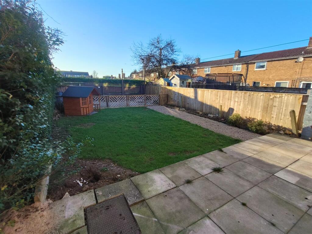 GARDEN.jpg