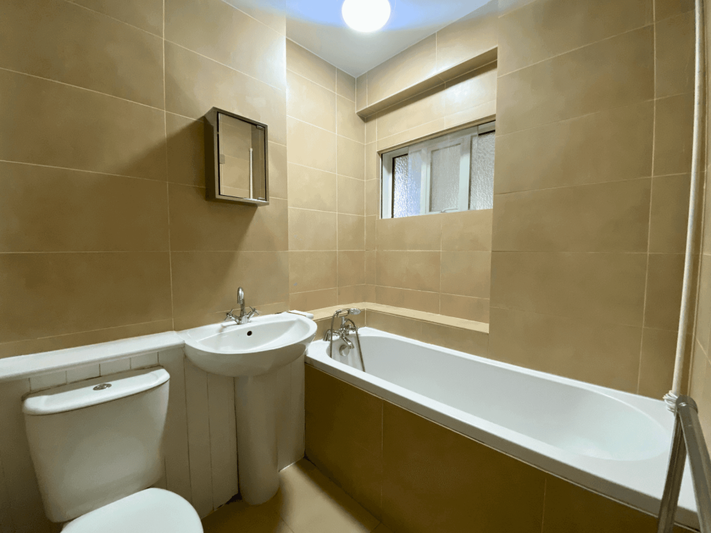 BATHROOM ONE