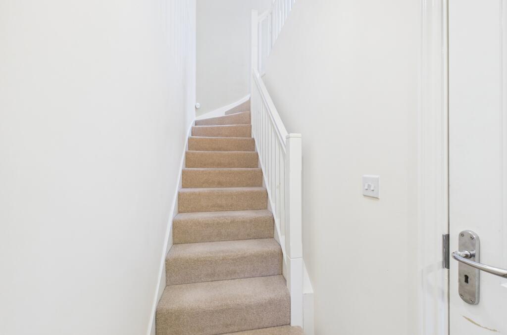 CAM02545G0-PR0507-STILL004