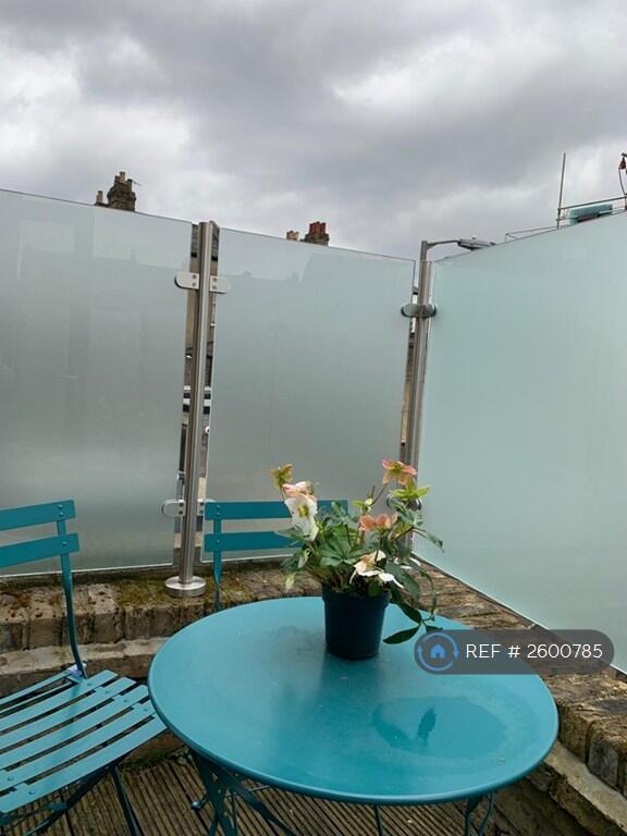 Balcony Dining Area