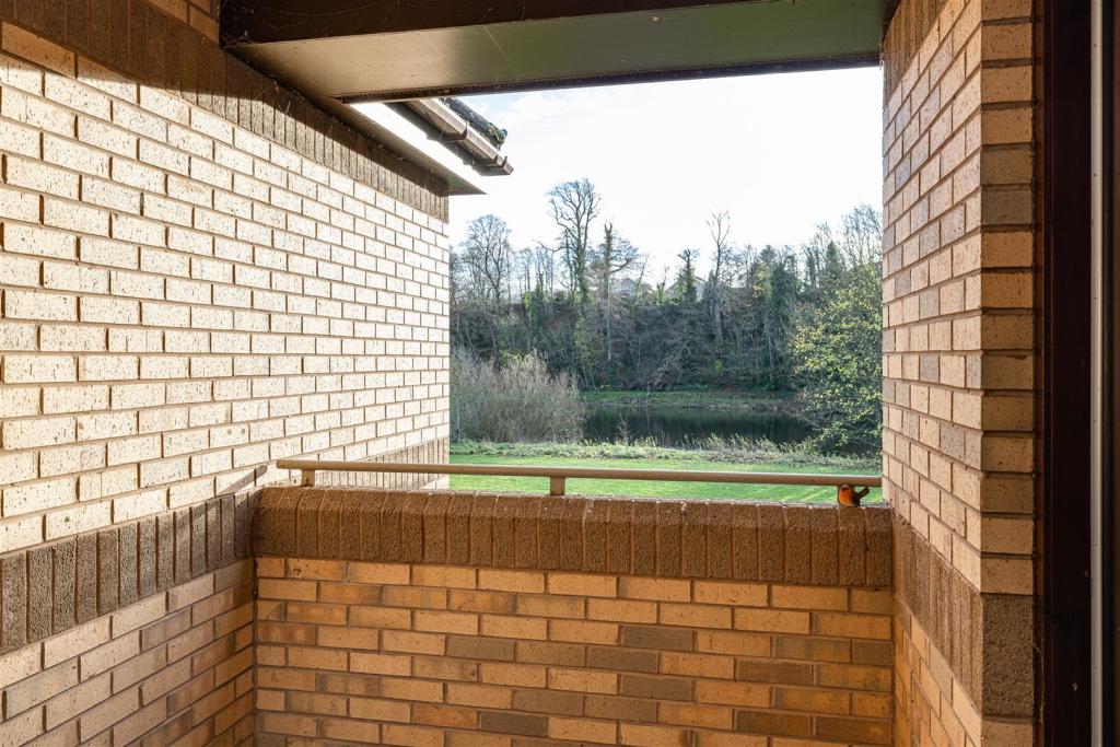 17 Mayfield Garden Kelso 10.JPG