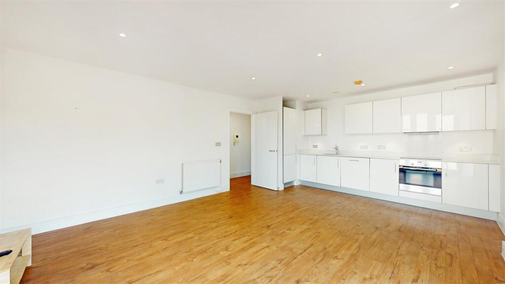 Flat 25, Citrine Apartments - J5yCGgpa8TGLUnpKFKK7