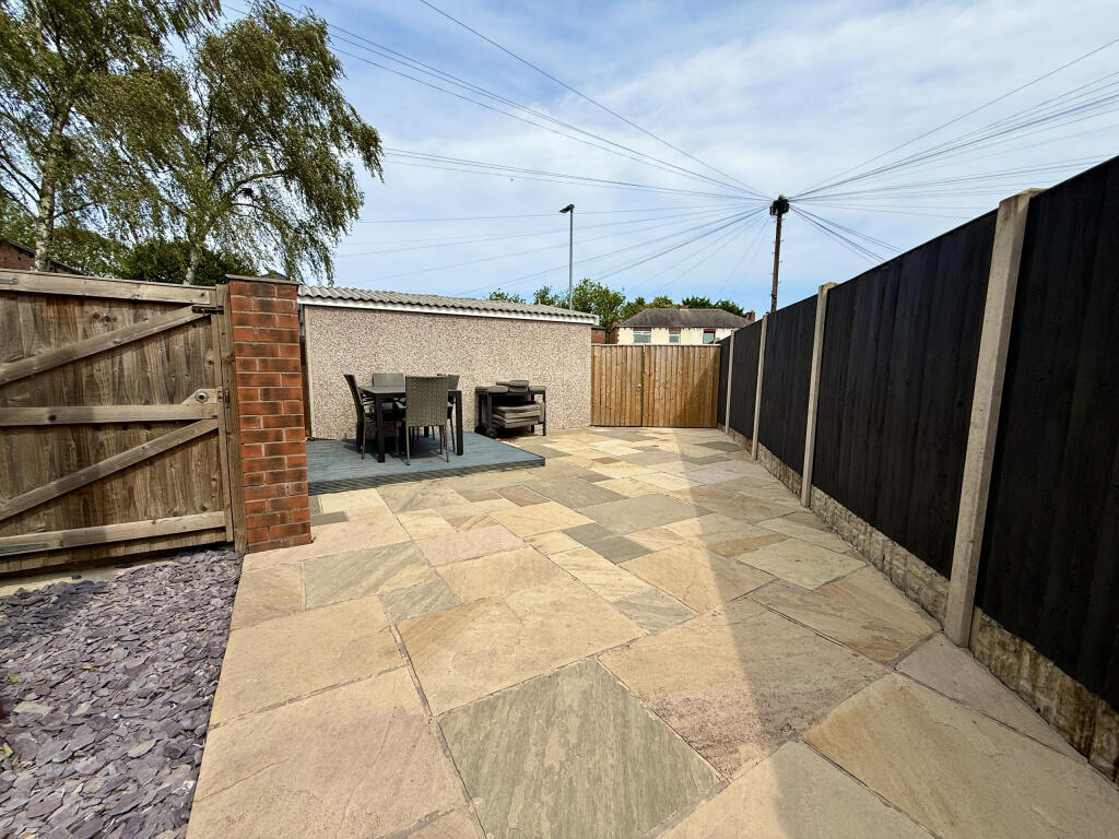 20250806_125057951_iOS