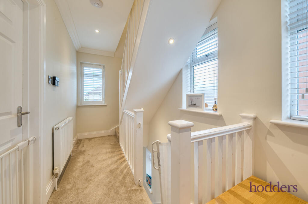 f49ab1c8-424a-4ba...