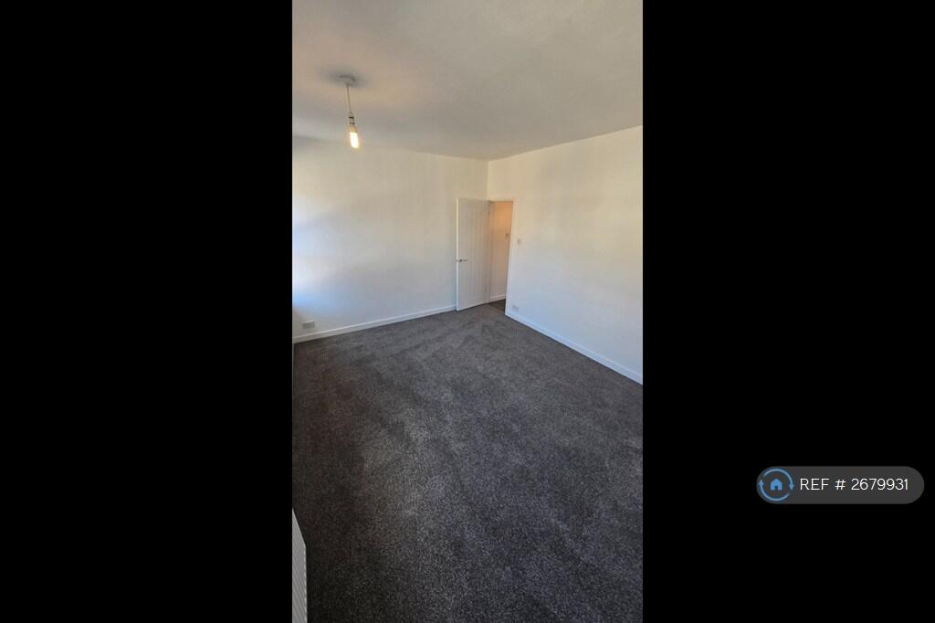 Front Bedroom