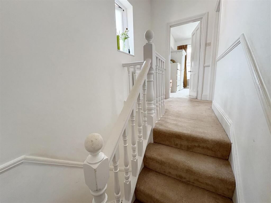 Landing and stairs.jpg