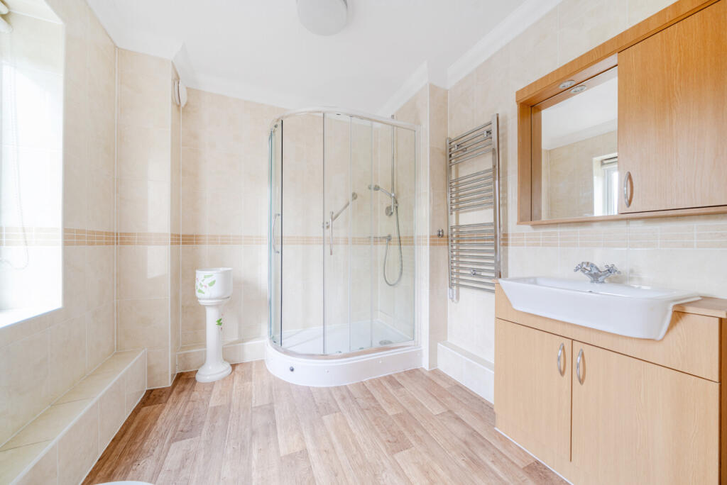 1295768-21-682e0a...