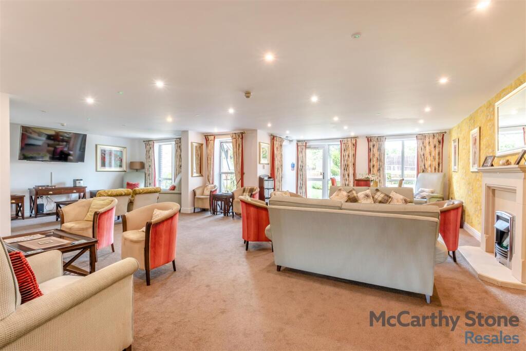 8657563-interior20.jpg
