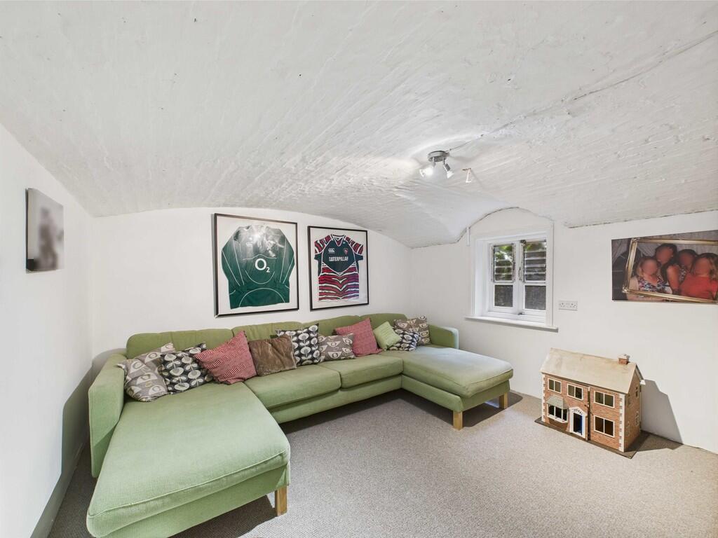 CAM04092G0-PR0055...