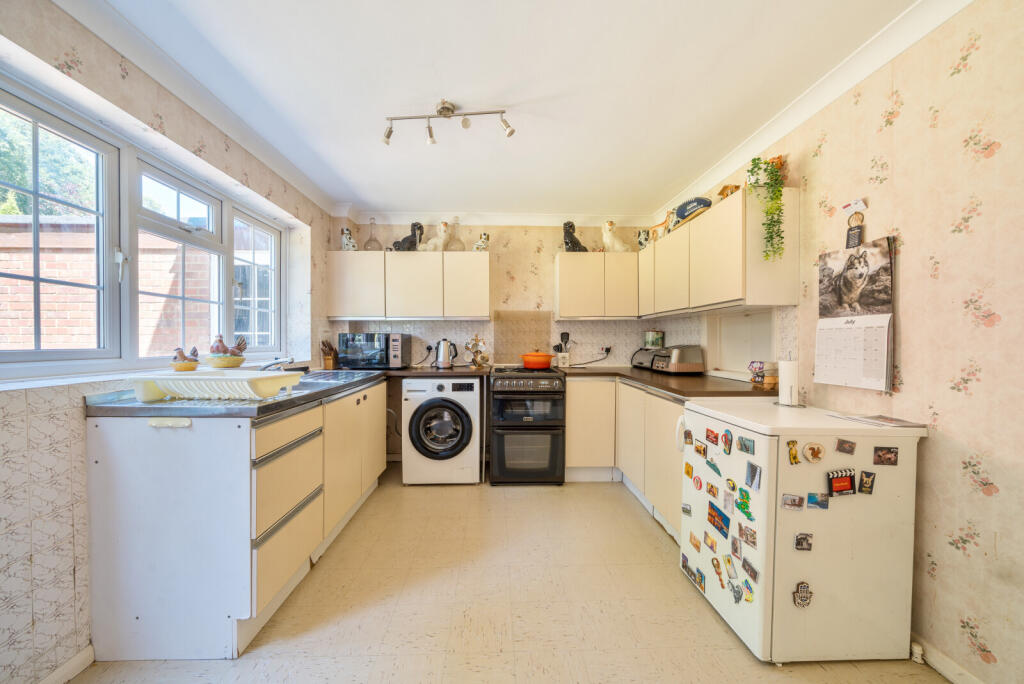 1316189-21-686ff2...