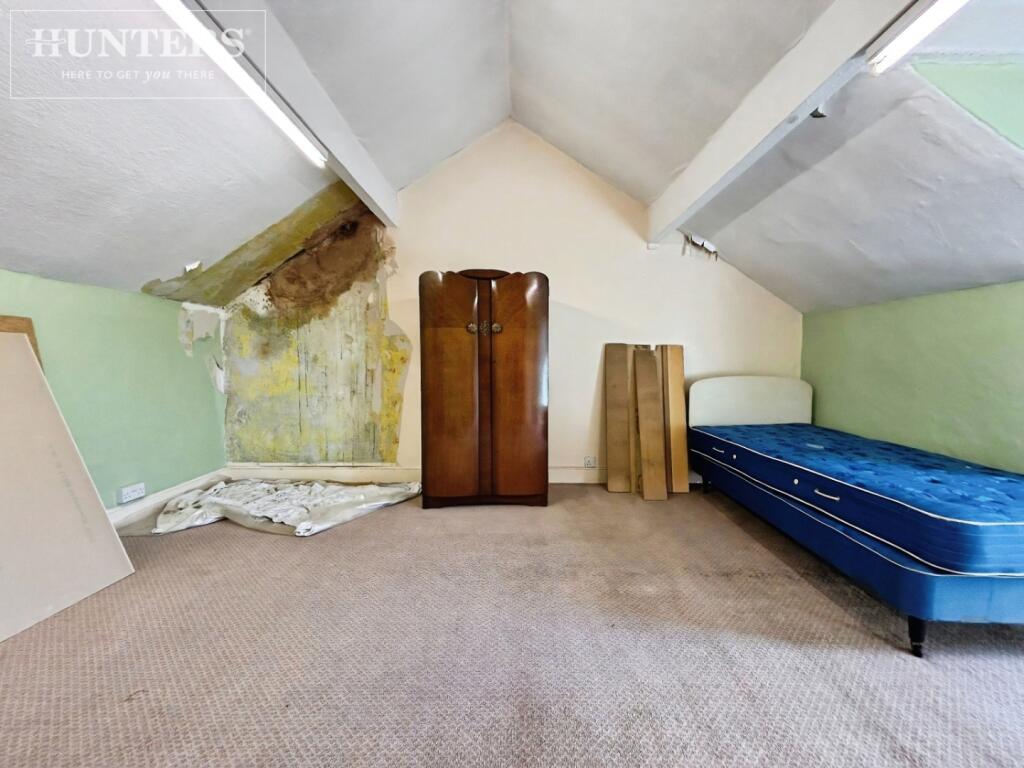 pbox-bedroom-337579.jpeg