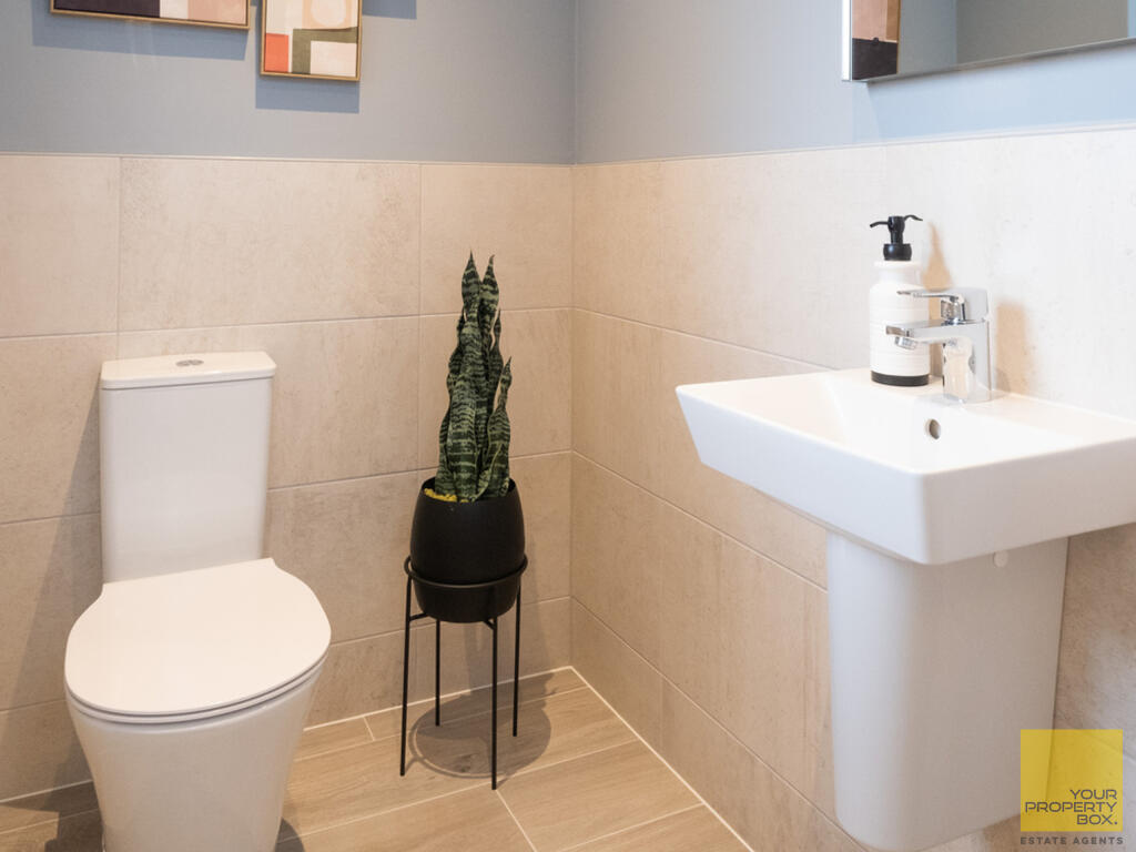 Redrow Spey Bathroom