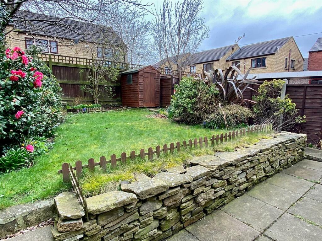 child lane 8 garden.jpg