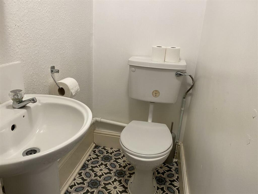 WC.JPG