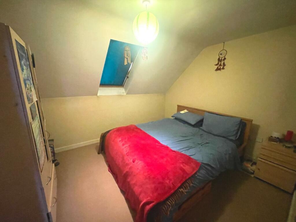 Bedroom.JPG