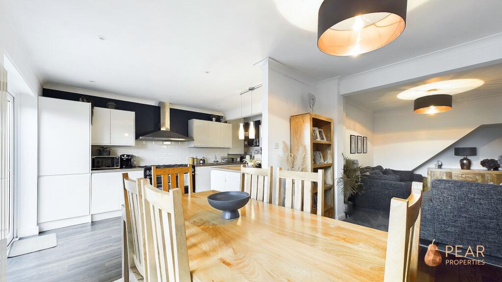 Open Plan Dining/Living Room Area