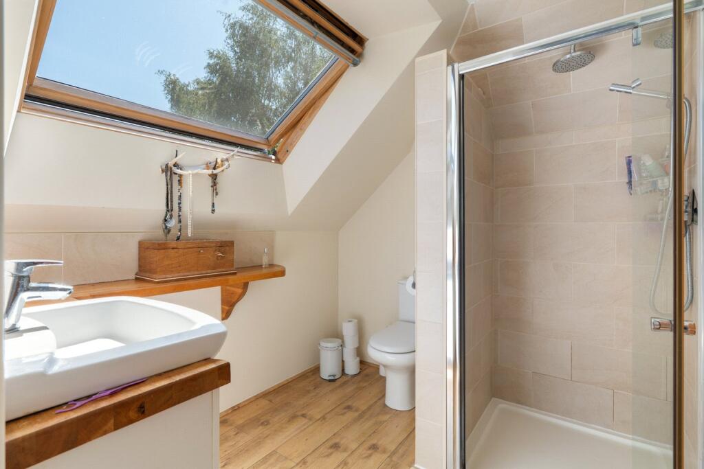 Ensuite Shower Room