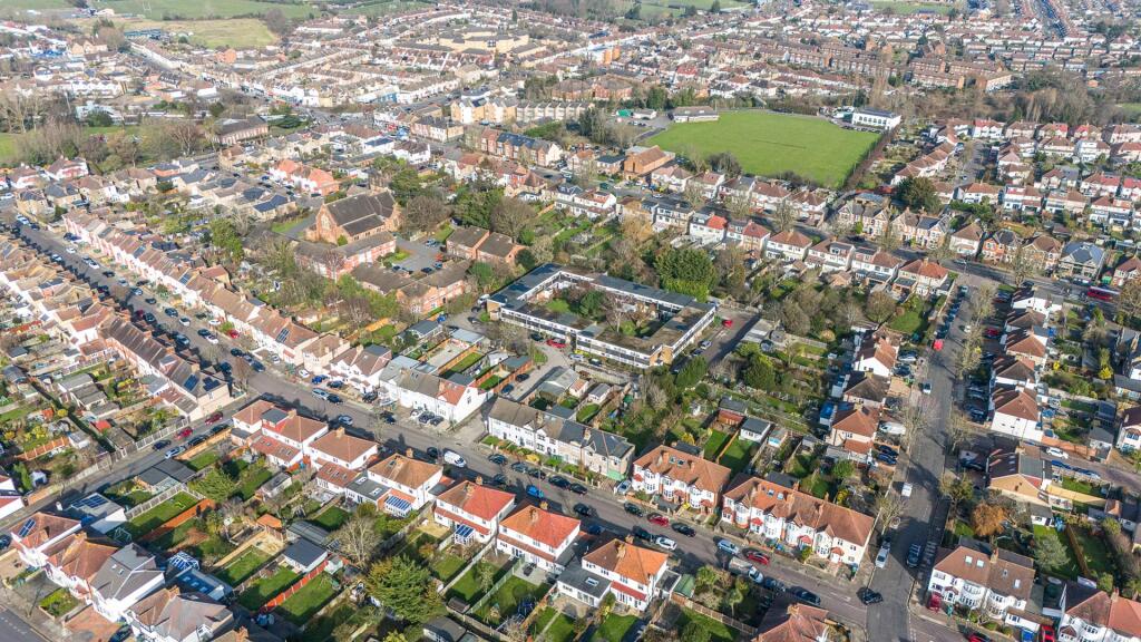 Craybury End, London