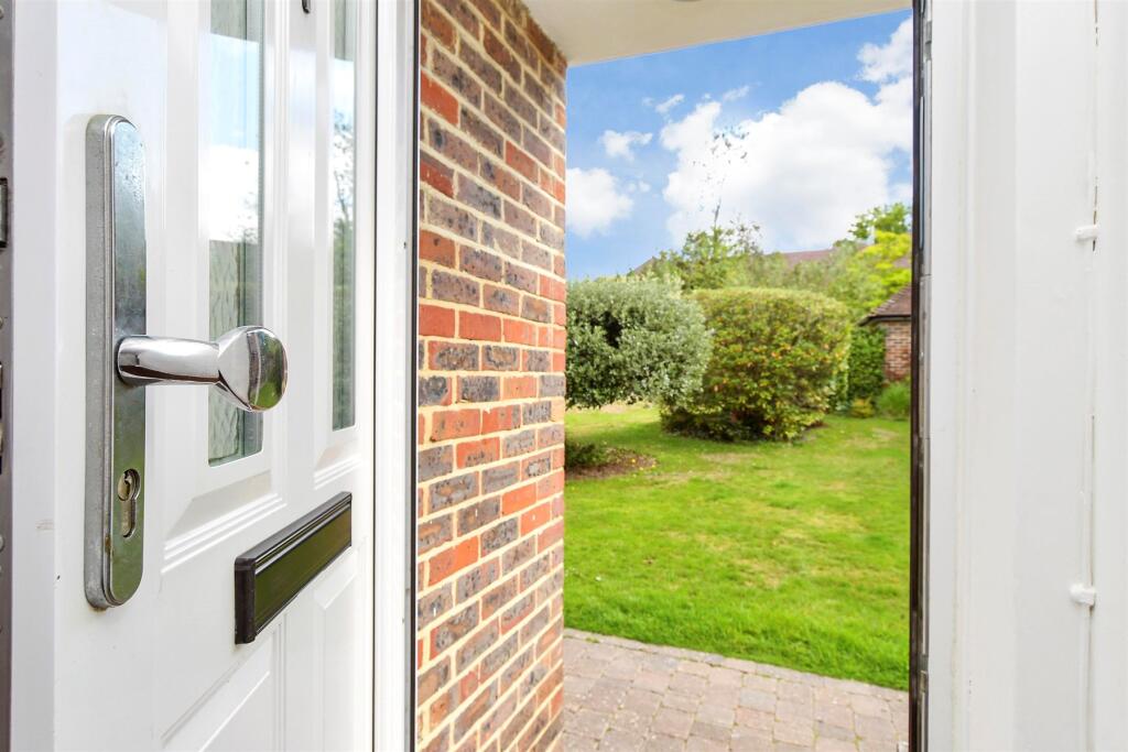 External Lifestyle Photograph