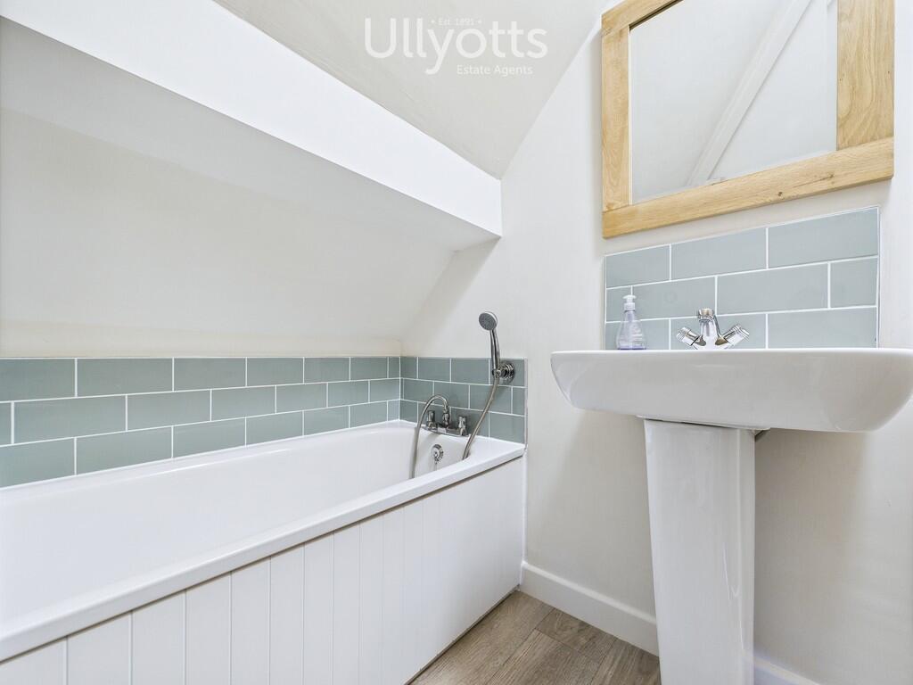 Ensuite