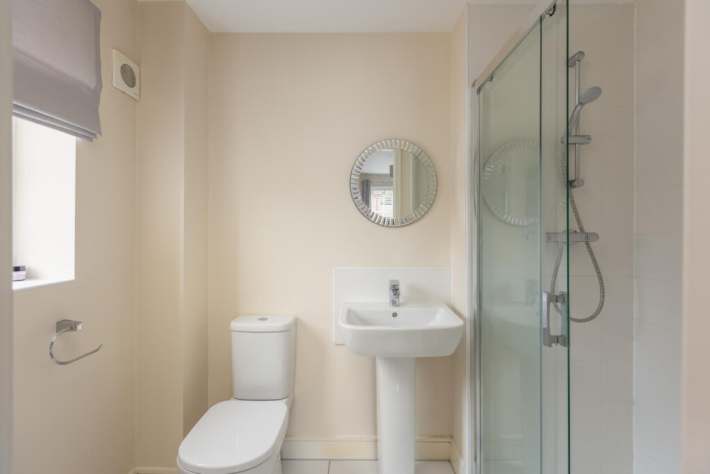 Headland Rise 16 Bedroom 1-4