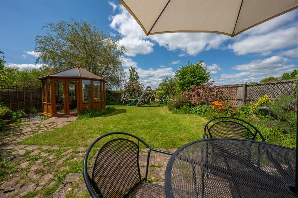 Blackoak Road, HernCrabtree (26).jpg