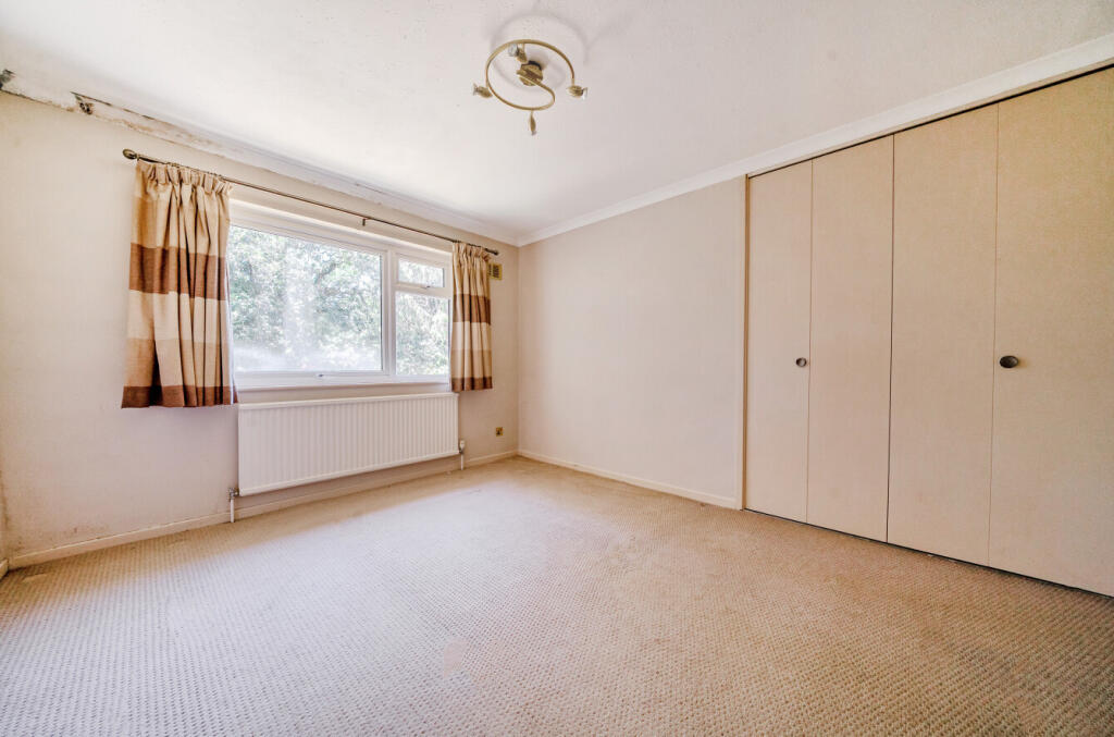 1314905-6-686d275...