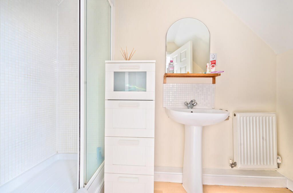 26-68220edce5c15-...