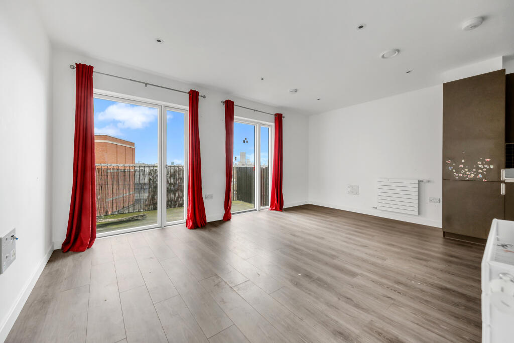 _W6B2885