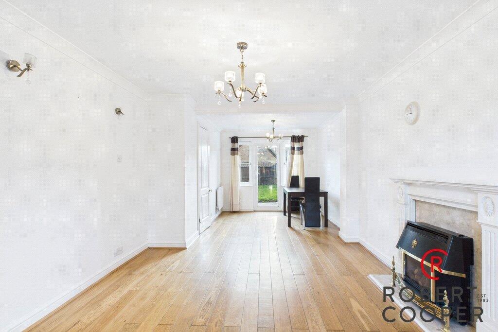 Wilder Close, Ruislip, Middlesex, HA4