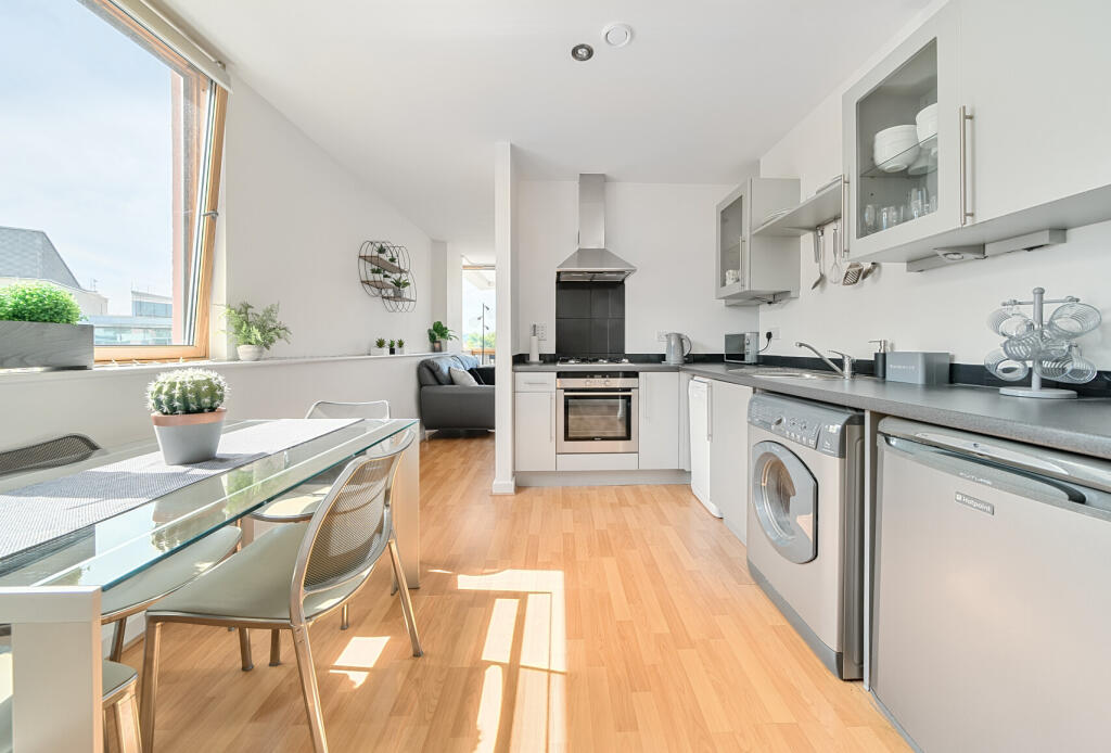 1317388-12-68651c...