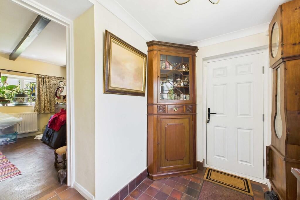 CAM01211G0-PR0279...