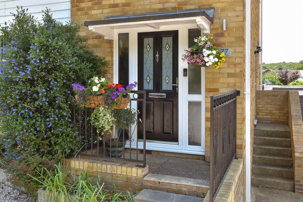 External Lifestyle Photograph