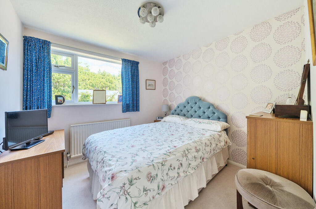 1311936-20-685470...