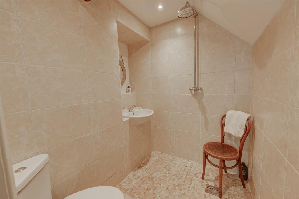 Downstairs Wet Room and WC