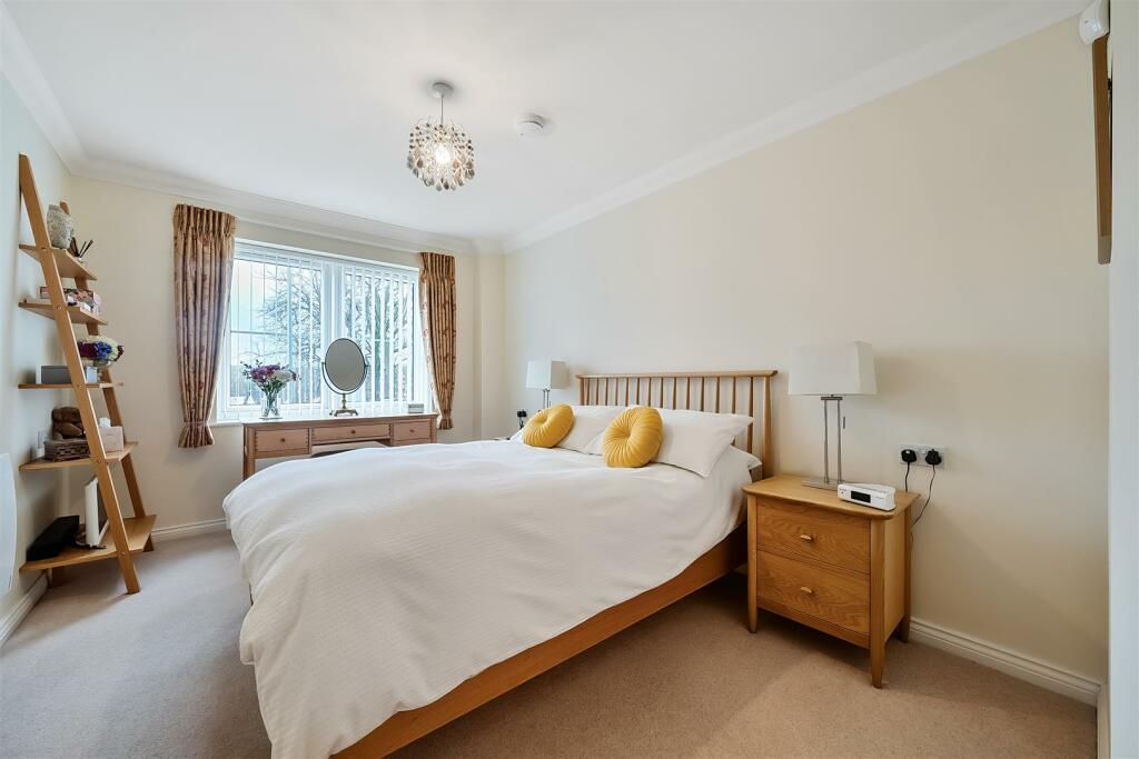 Bedroom One.jpg