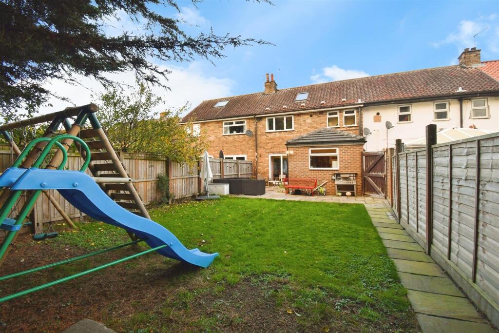 aec873f6-U 20 289 29.JPG