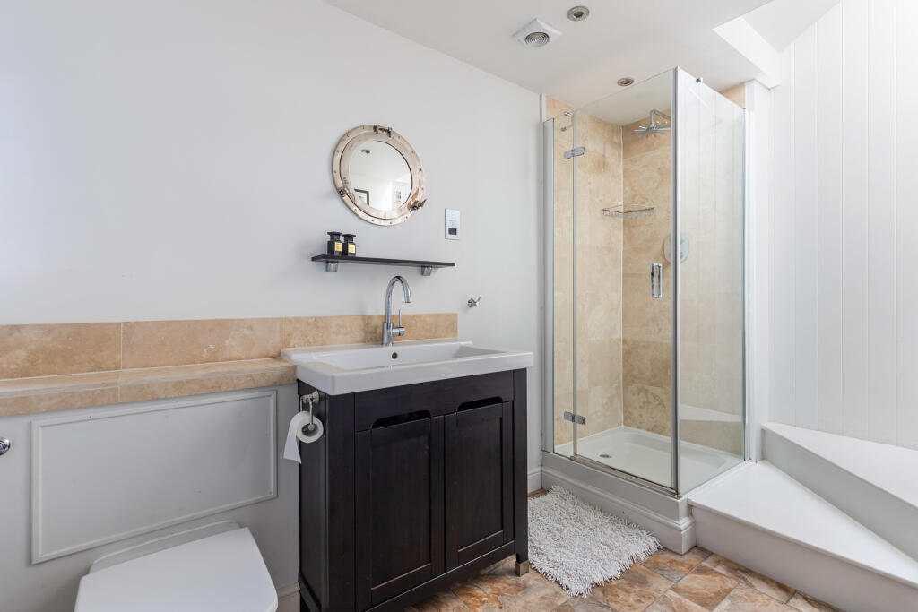 A34 - Flat 3 Stoke House Stoke Fleming - 250515